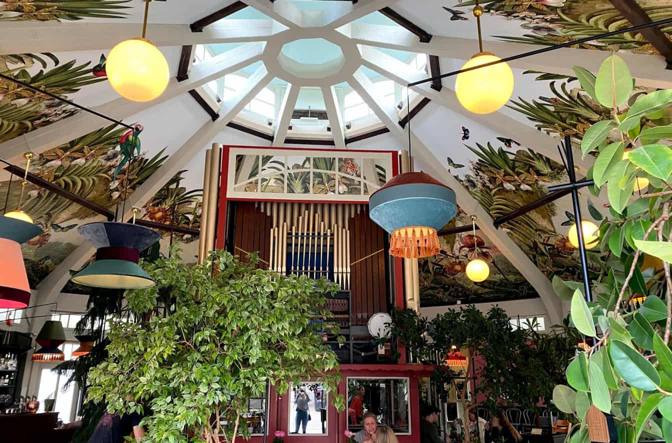 Das Café Ponykarussell im Wiener Prater, 1020 (c) 1000things