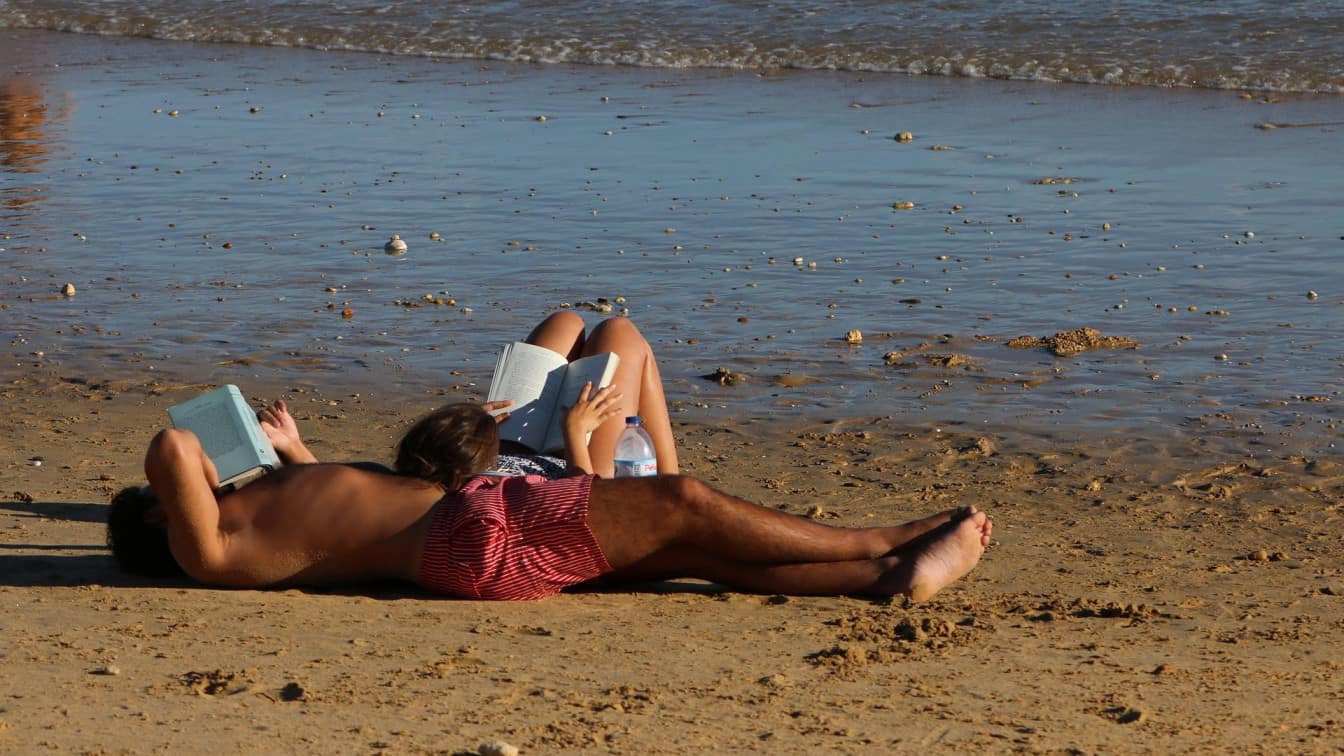 (c) Pixabay Strandlektüre