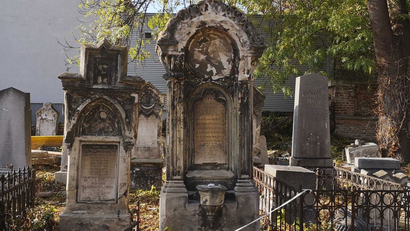 (c) Viktoria Klimpfinger | 1000things Jüdischer Friedhof Währing