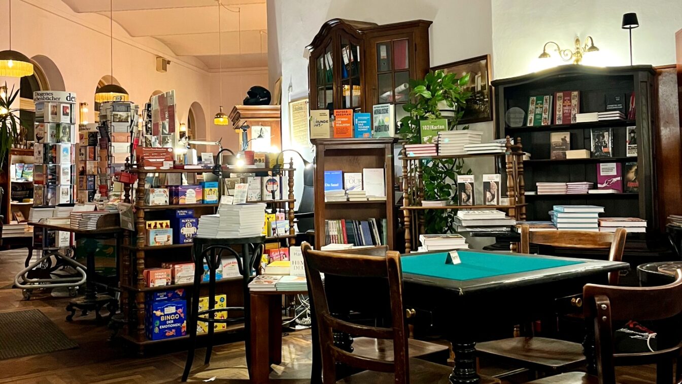 (c) Alissa Hacker | 1000things Café Schopenhauer
