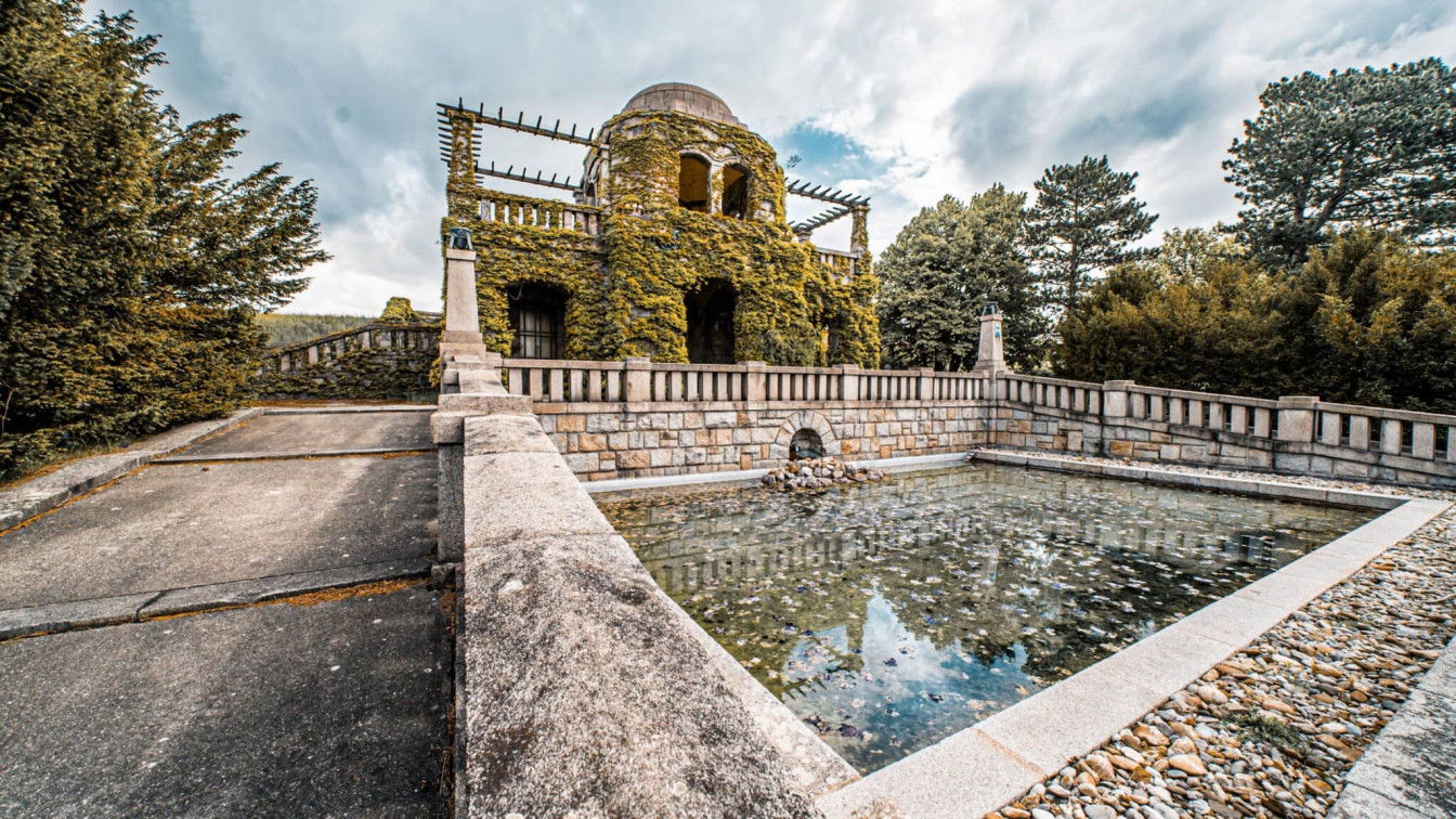 Das Wasserschloss am Hackenberg (c) Katharina Tesch | 1000things Geheimtipps Wien