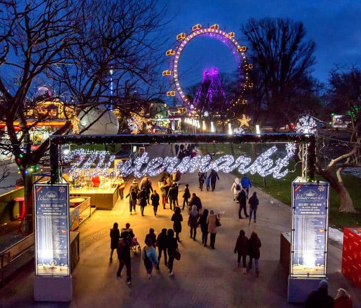 Der Wintermarkt am Riesenradplatz. (c) Julius Silver