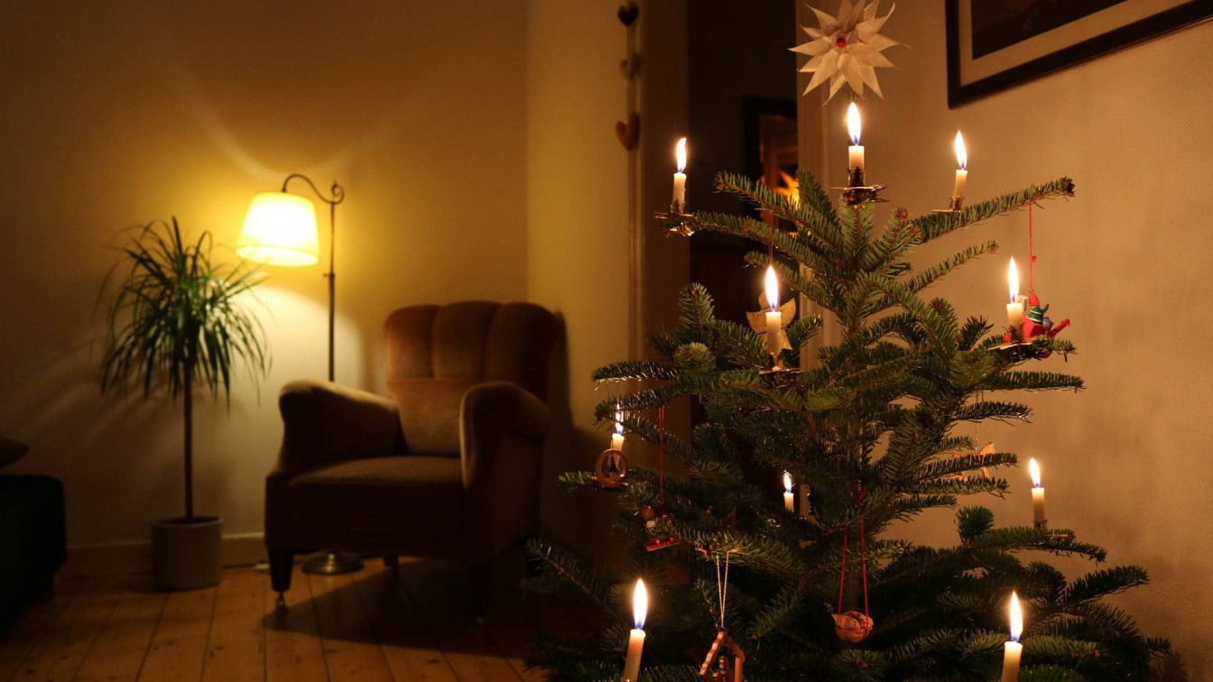 https://unsplash.com/photos/jXA5fkHngZw Weihnachten 2020
