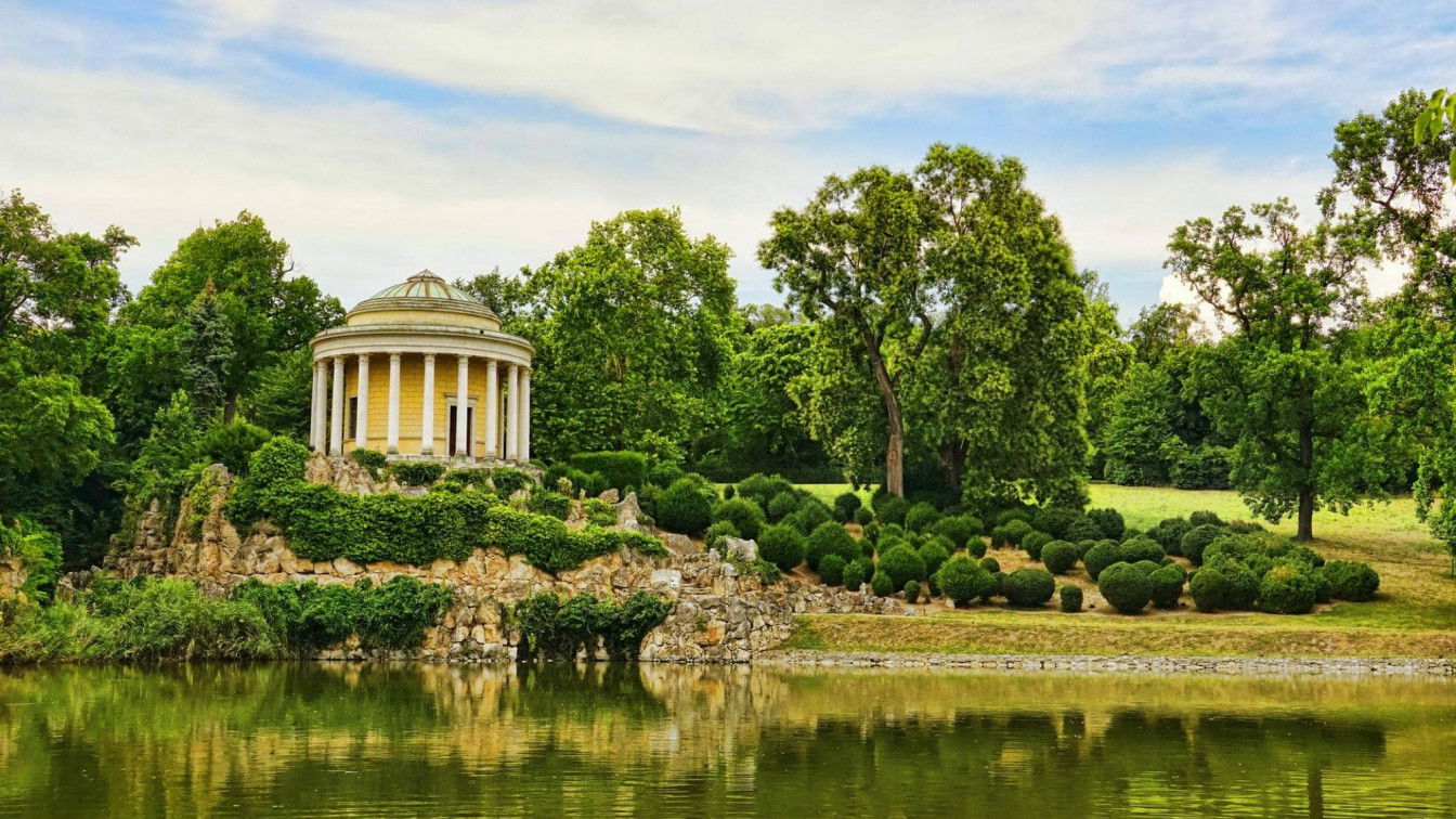 https://pixabay.com/de/photos/architektur-natur-leopoldinen-tempel-3519271/ Eisenstadt