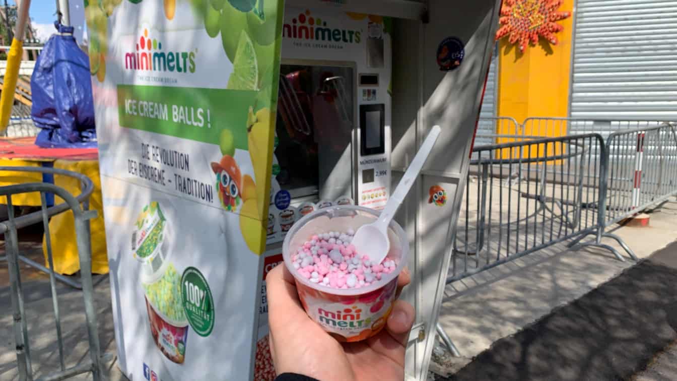 (c) David Samhaber | 1000things Eiscremeballsautomat