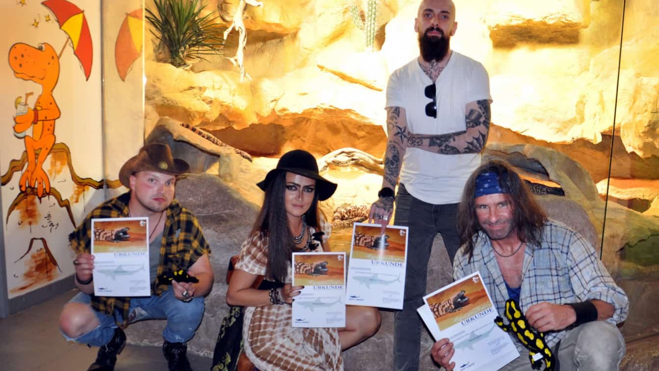 Die Band Rednex übernimmt eine Patenschaft für die Gila-Krustenechsen im Haus des Meeres | Pressefoto (c) Guenther Hulla | Haus des Meeres Die Band Rednex übernimmt eine Patenschaft für die Gila-Krustenechsen im Haus des Meeres | Pressefoto (c) Guenther Hulla | Haus des Meeres