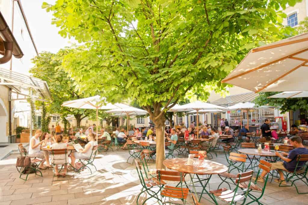 8-tolle-bierlokale-bierg-rten-in-salzburg-1000things