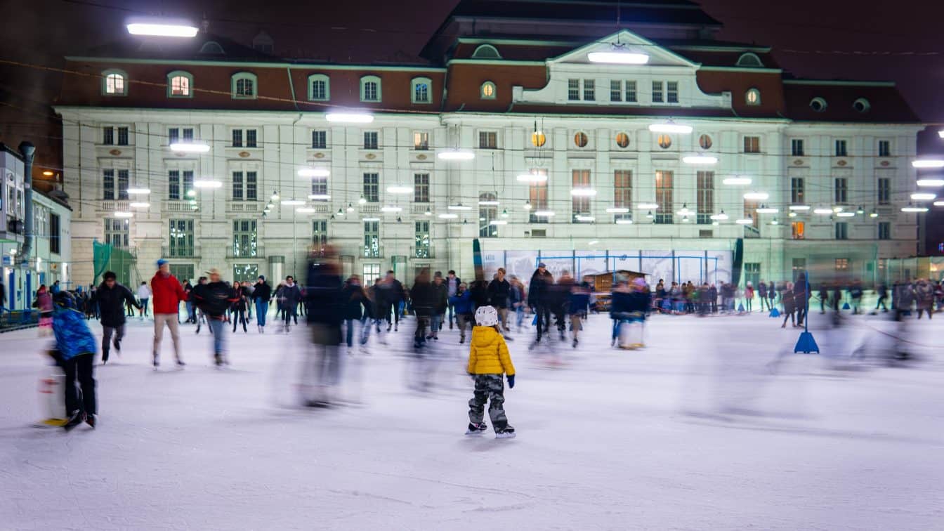 Wiener Eislaufverein (c) Unsplash Eislaufen Wien