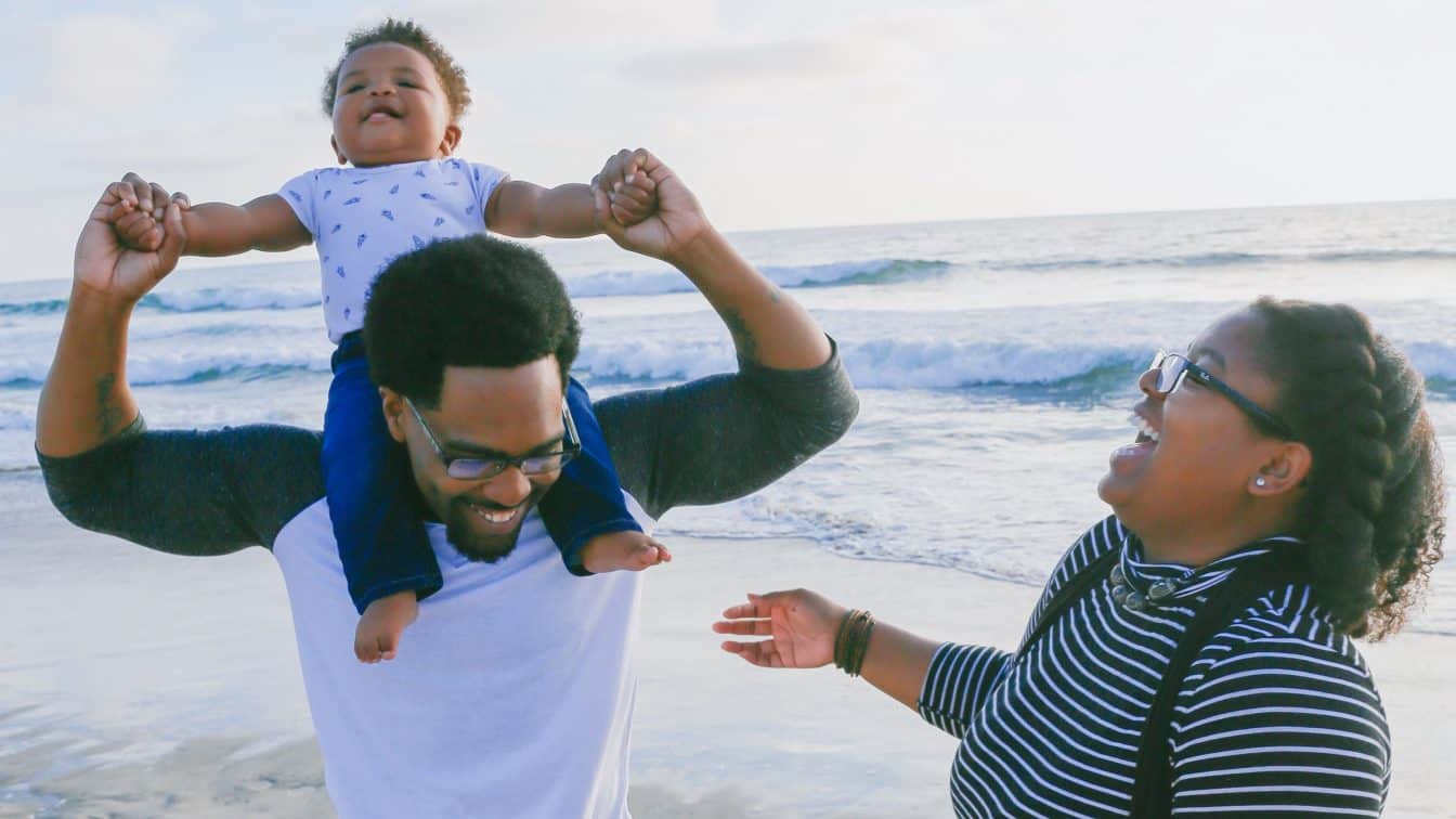 (c) Larry Crayton | 1000things Familie mit Einzelkind