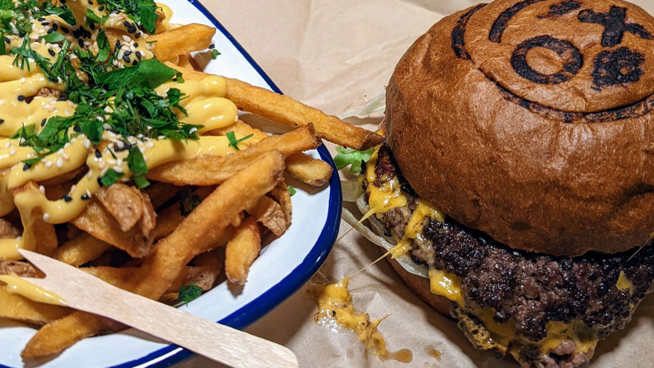 (c) Michael Simmer | 1000things XO Grill Wien Burger