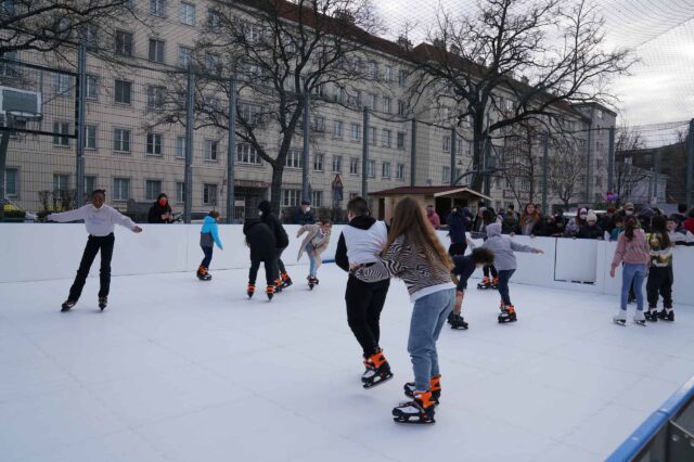 Eislaufplatz Bacherpark (c) Magdalena Blecha