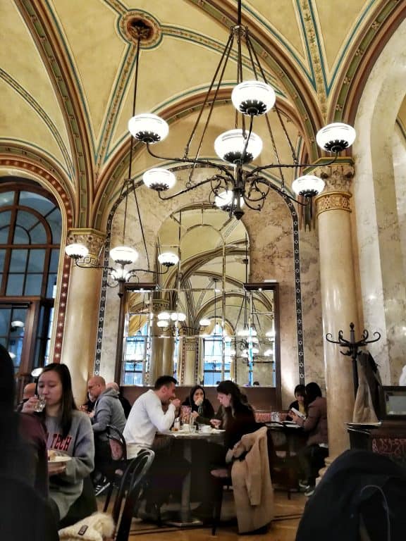 Café Central