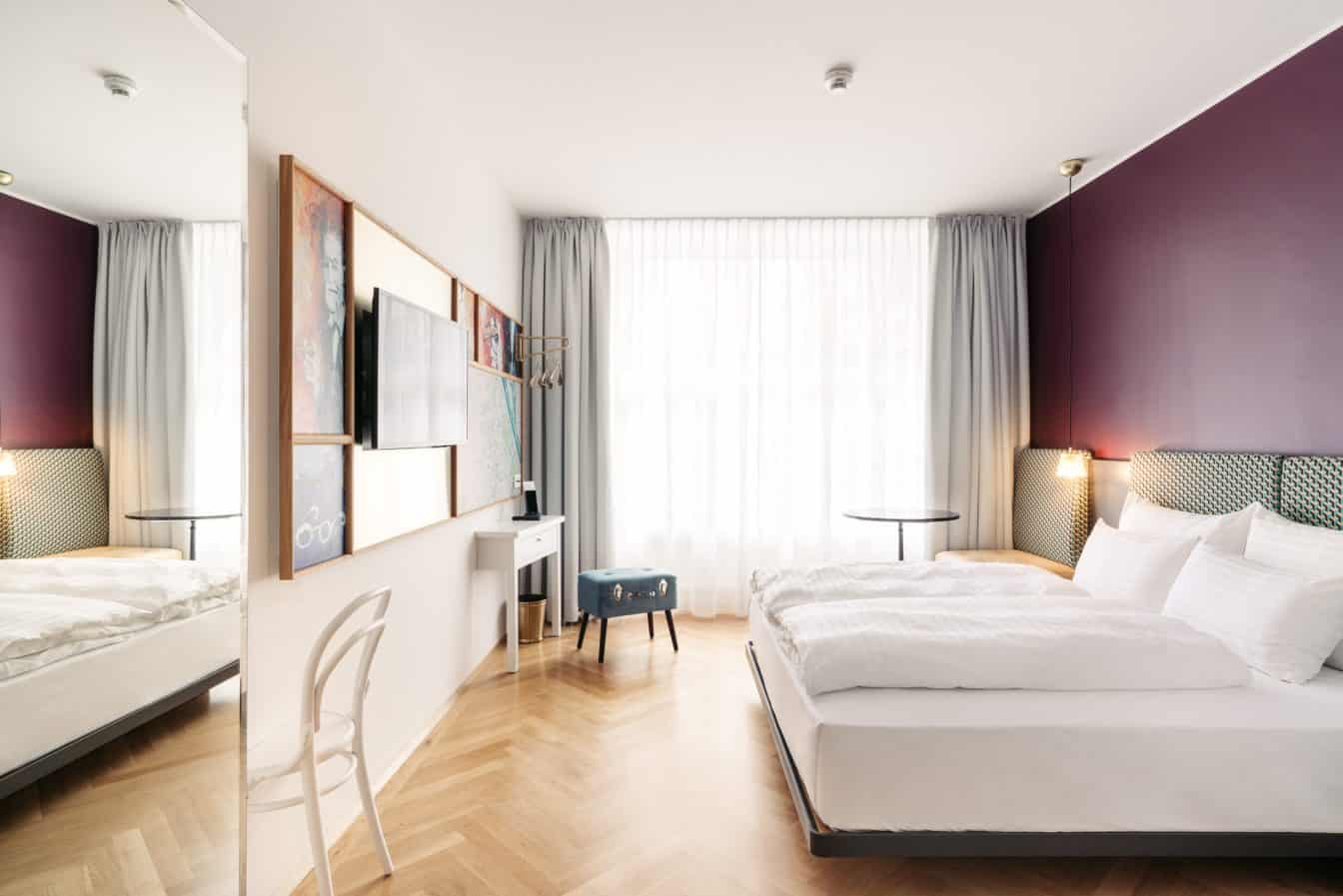 Hotel Schani Salon Zimmer