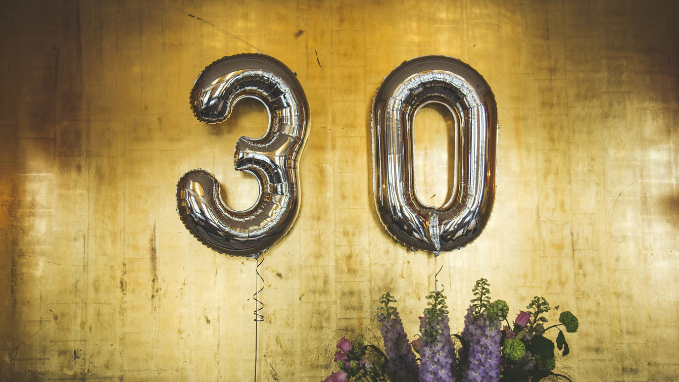 https://unsplash.com/photos/qaIQk1TVon8 mit 30 in Österreich