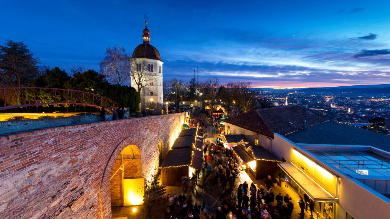 (c) Steiermark Tourismus | Harry Schiffer Weihnachtsmarkt Schlossberg Graz