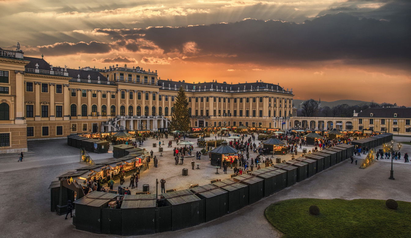 Weihnachtsmarkt Schönbrunn Wien