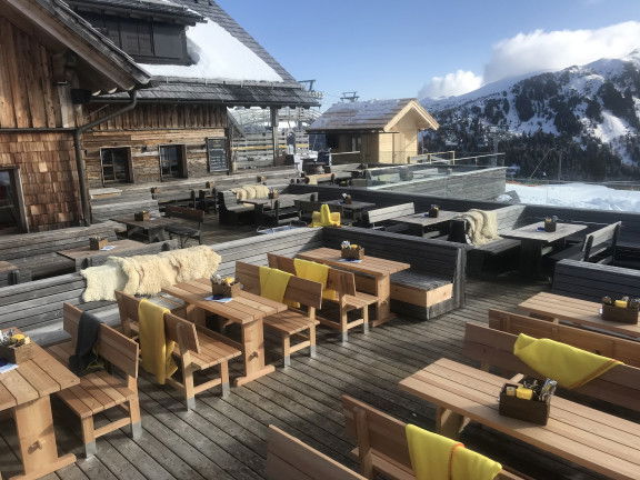 Almzeit Hütte