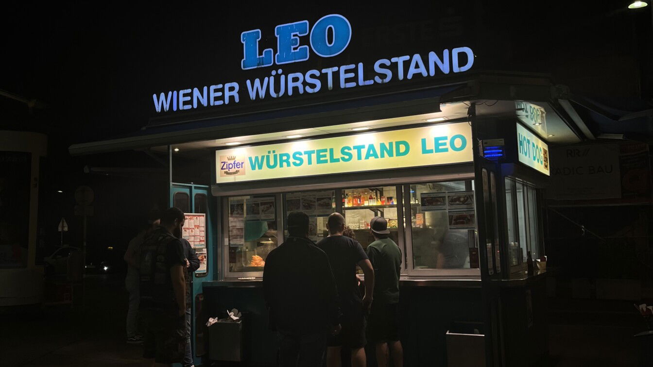 Leo Würstelstand _ (c) Clara Amenitsch