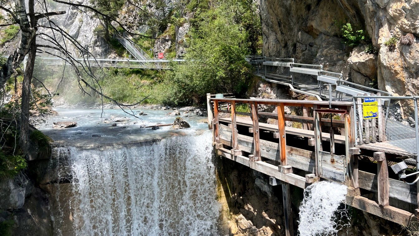 (c) 1000things Zammer Lochputz Tirol