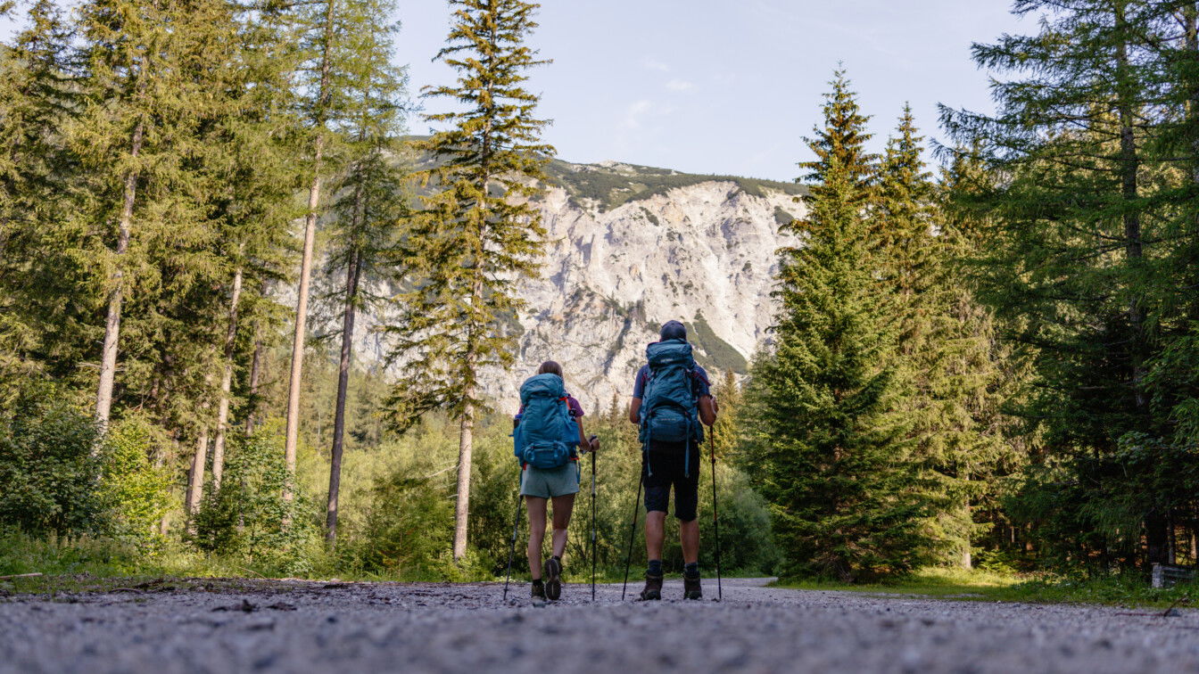 Wandern am Wiener Alpenbogen (c) Franziska Consolati Niederösterreich Werbung