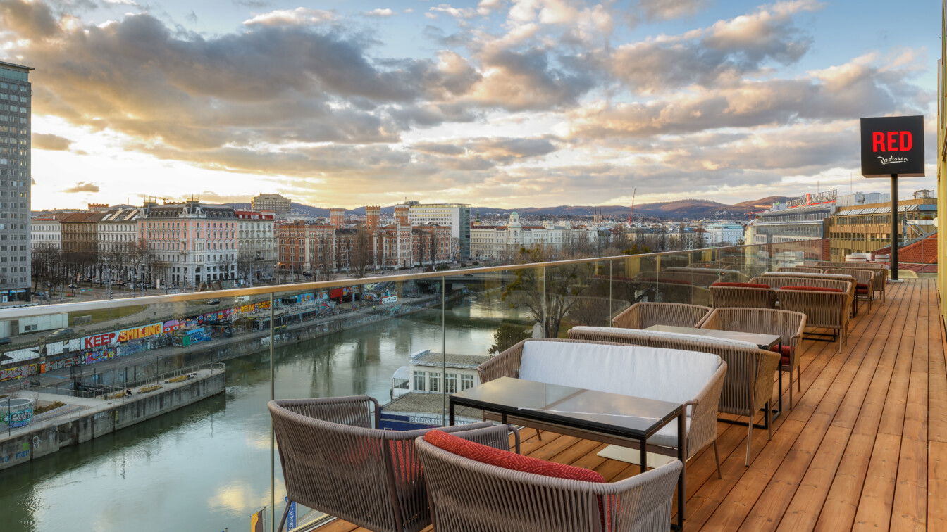 (c) Philipp Lipiarski Radisson RED Vienna