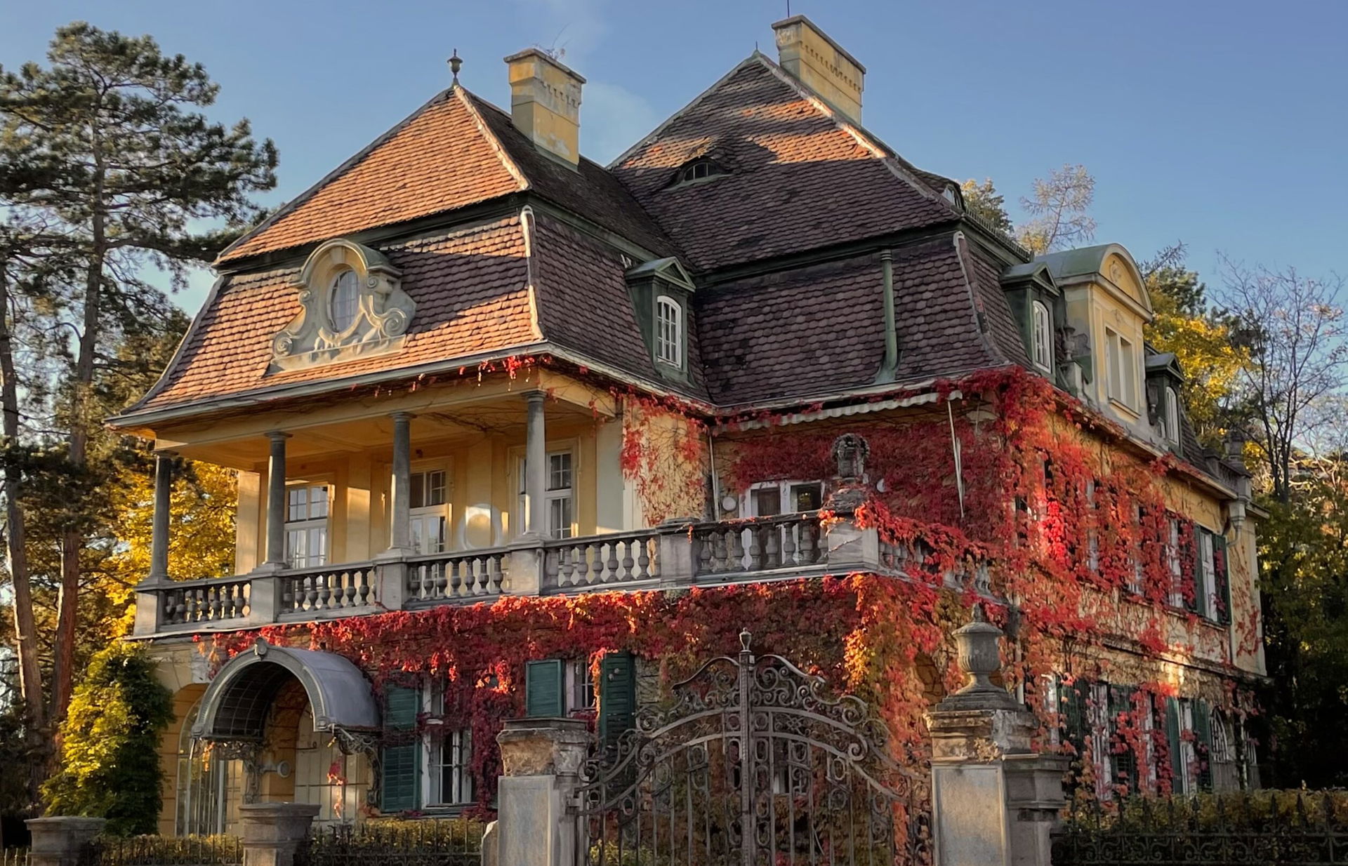 Cottageviertel Herbst Villa Schapira 18. Bezirk Wien