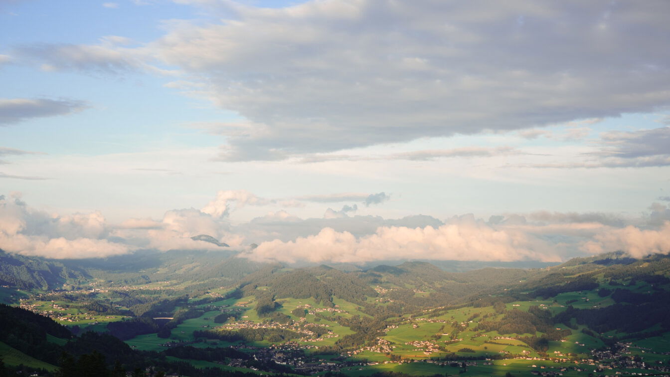 Sonnenuntergang im Bregenzerwald, Vorarlberg