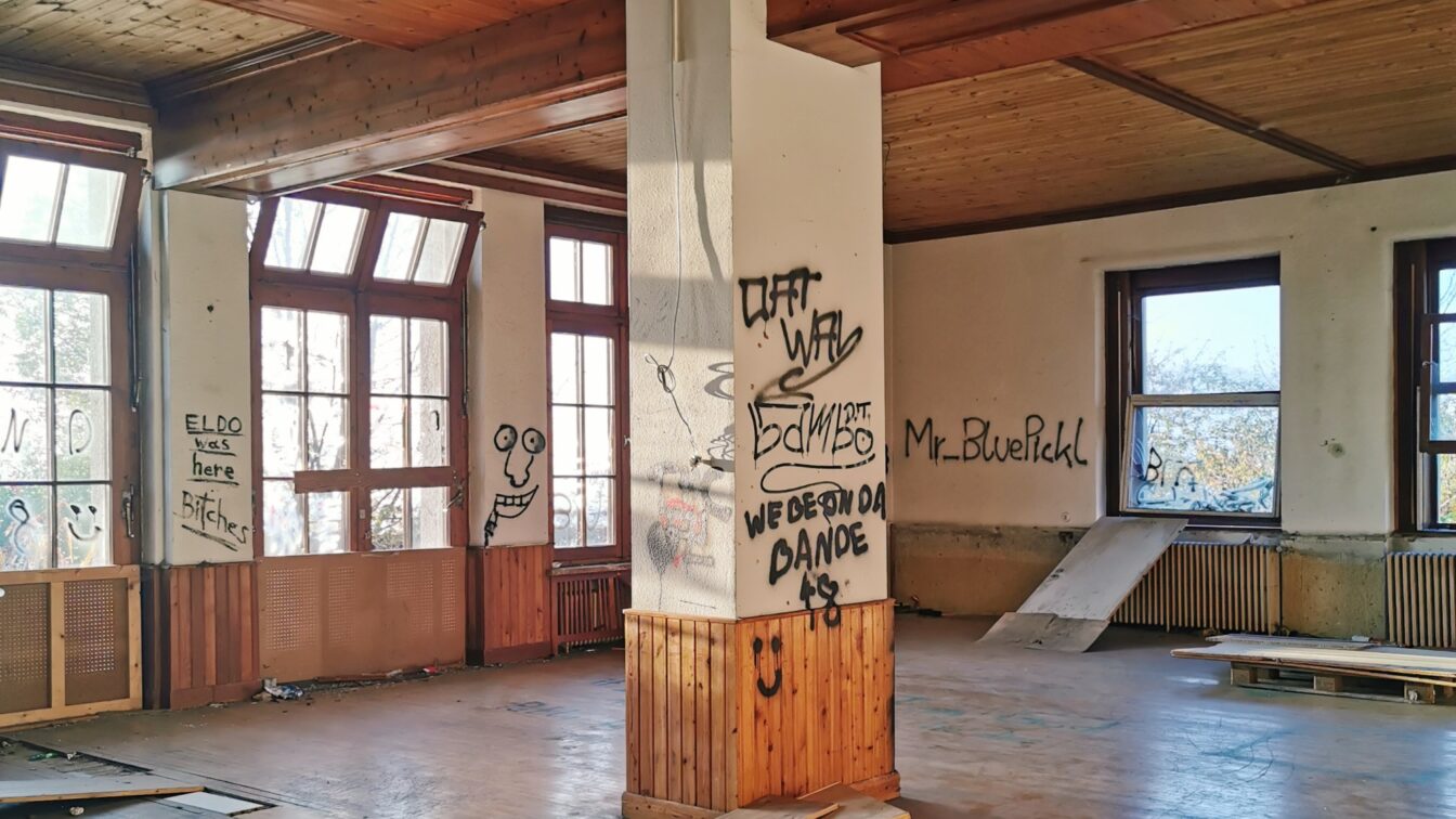 (c) privat Lost Place in Oberösterreich: Eine alte Schule in Weyregg