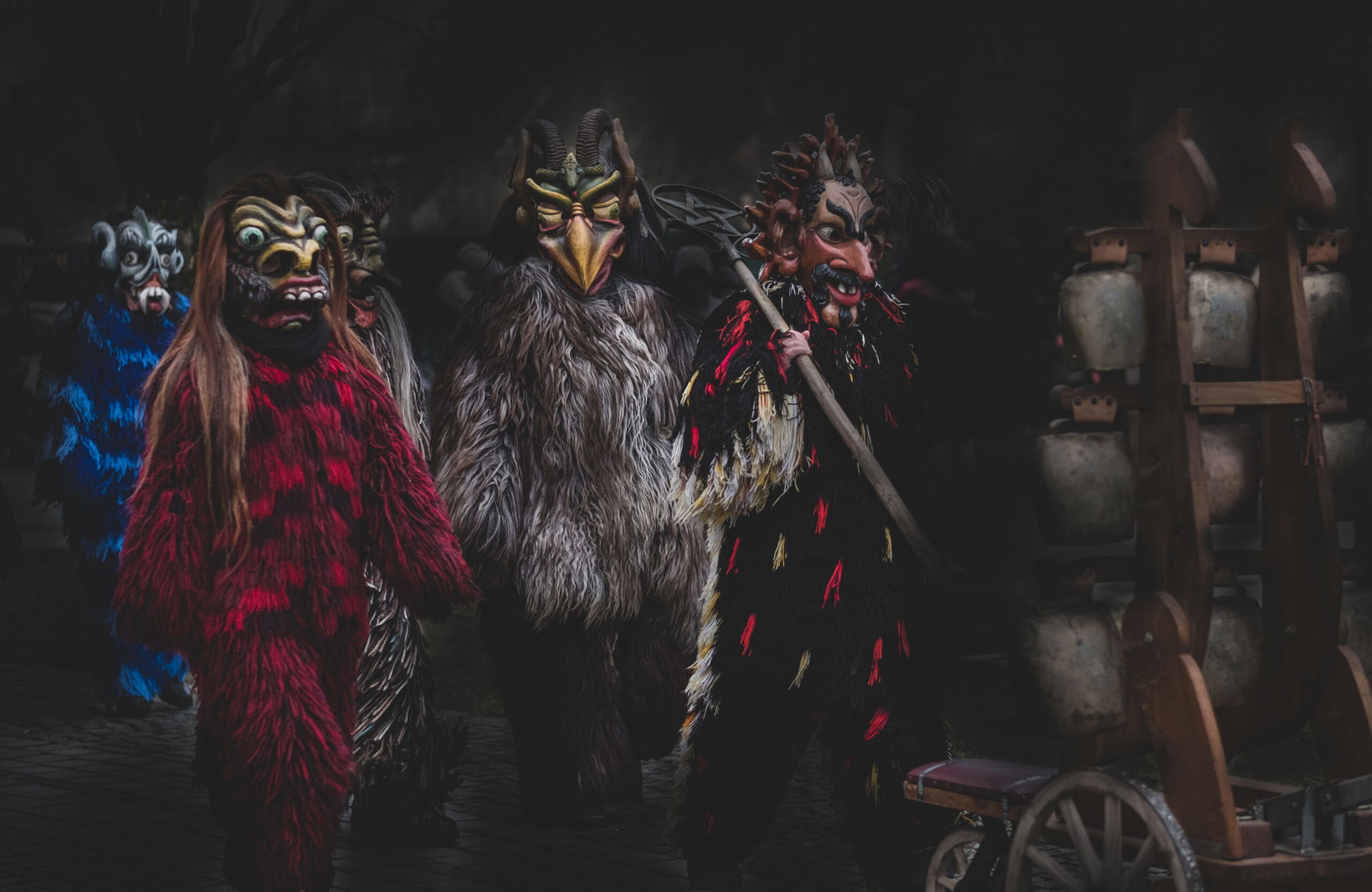 traditionelle Perchtenläufe in Oberbayern