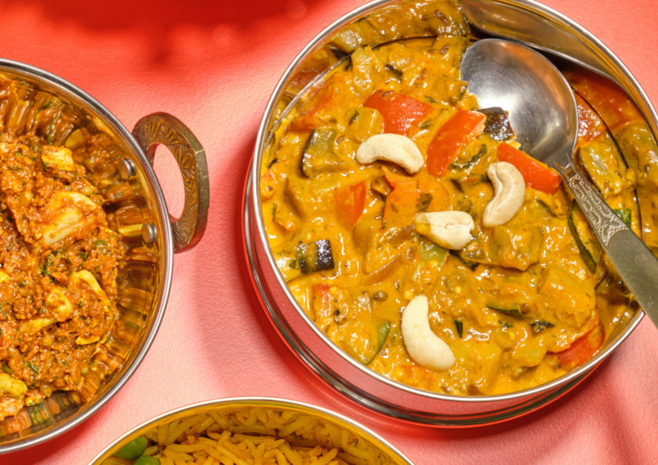 verschiedene Speisen vom Restaurant Karma Food in Wien