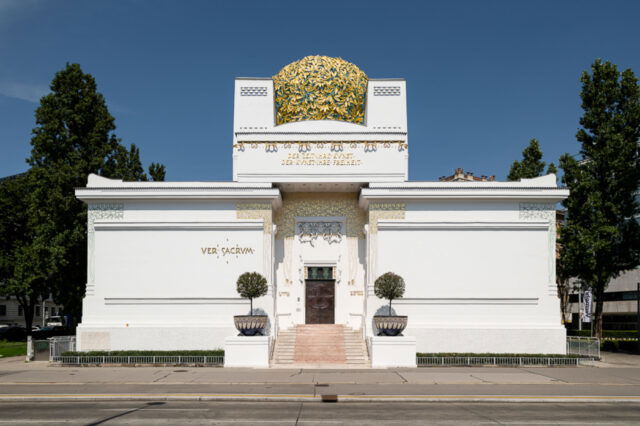 Die Secession in Wien von vorne.