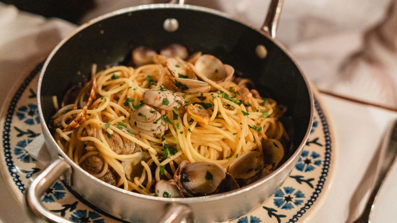 (c) Lilli Wermuth | 1000things Pasta Vongole in der Tarttoria 13 Gobbi in Florenz.