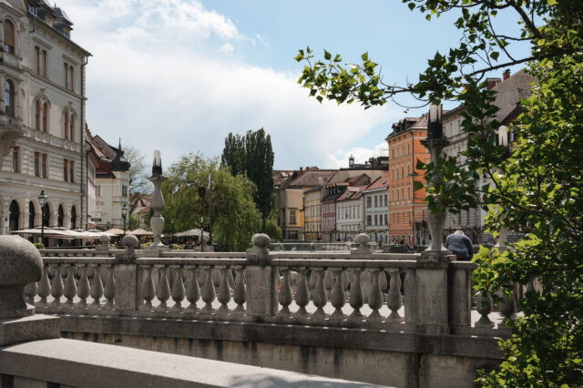 Ljubljana Blick auf Häuser und Fluss