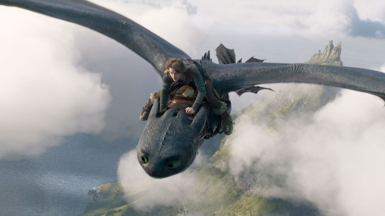 (c) Universal Pictures Hicks fliegt auf Ohnezahn in Drachenzähmen leicht gemacht
