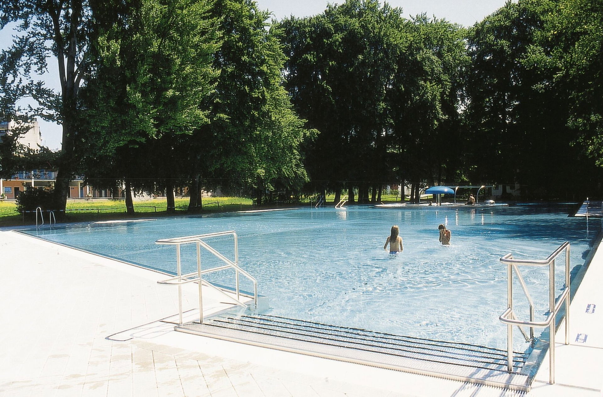 Frei Bis Hallenbad Die 9 Sch nsten Schwimmb der In M nchen 1000things frei-bis-hallenbad-die-9-sch-nsten-schwimmb-der-in-m-nchen-1000things