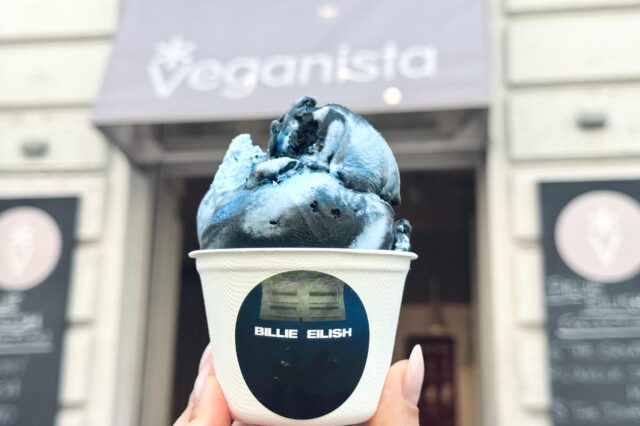 (c) Veganista Billie Eilish Eis von Veganista im Becher