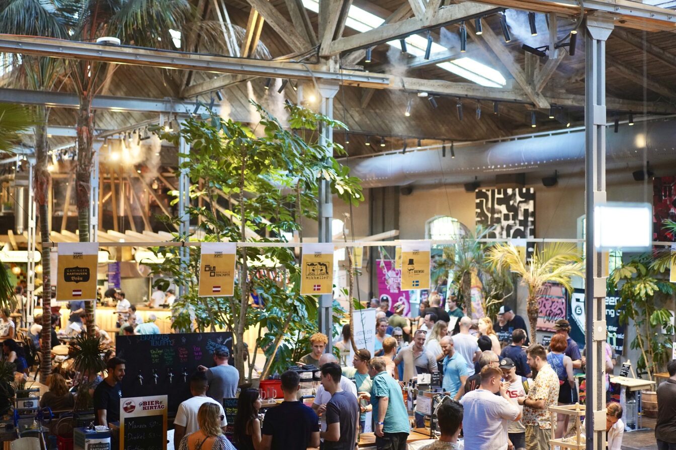 Stimmungsbild vom Vienna Kraft Bier Fest im Gleisgarten
