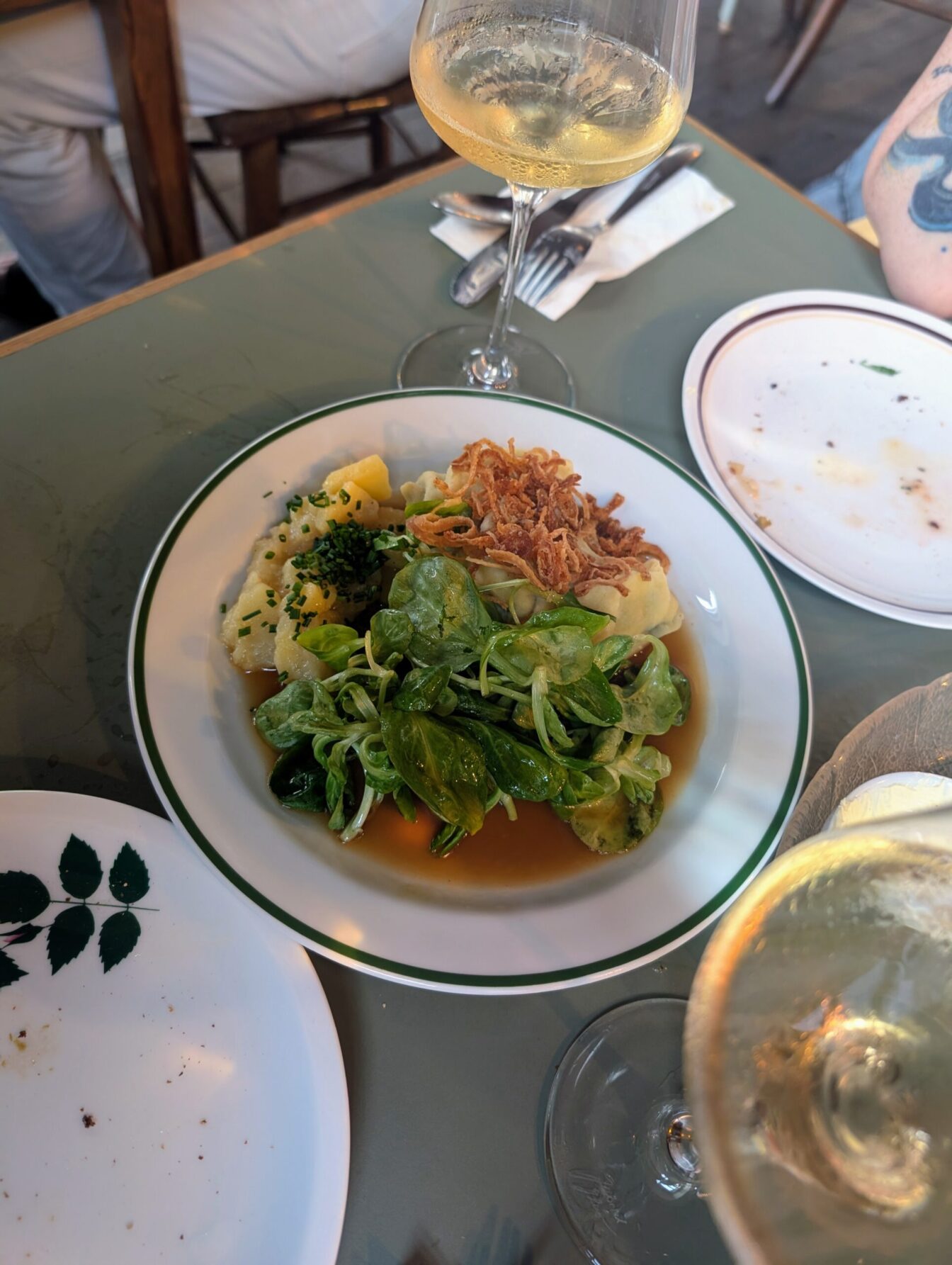 Maultaschen im Bistro Rosi in Wien