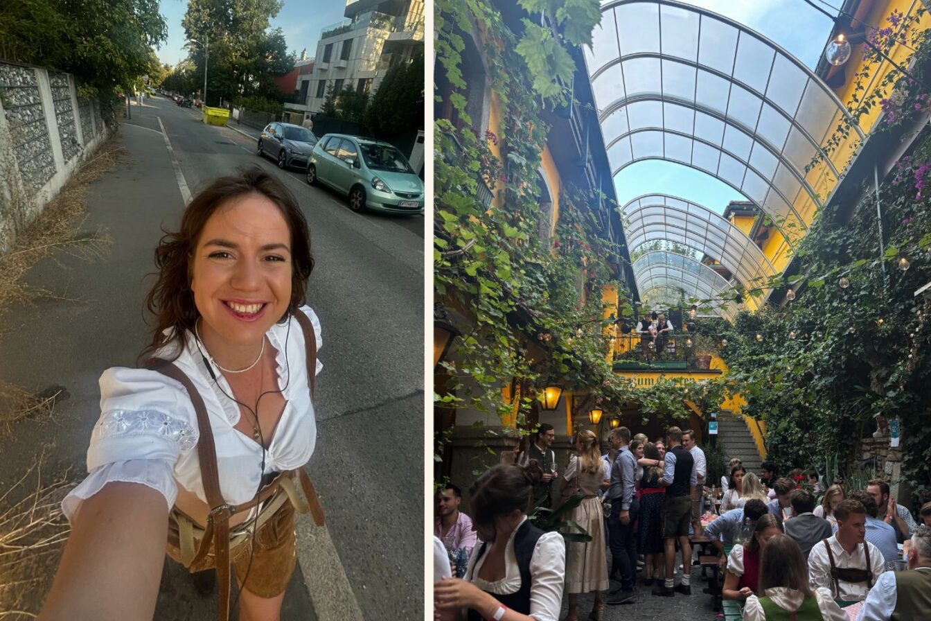 Zweiteiliges Bild vom Neustifter Kirtag in Wien. Links ist eine junge Frau in traditioneller Tracht (weiße Bluse, Lederhose) zu sehen, die lachend ein Selfie auf einer Straße macht. Im Hintergrund parken Autos am Straßenrand, und moderne Wohnhäuser sind sichtbar. Rechts sieht man eine belebte, überdachte Gasse mit üppig begrünten Wänden, wo zahlreiche Menschen in Dirndl und Lederhosen an Bierbänken sitzen oder stehen und feiern. Die Atmosphäre ist gesellig und typisch für ein traditionelles Wiener Volksfest.