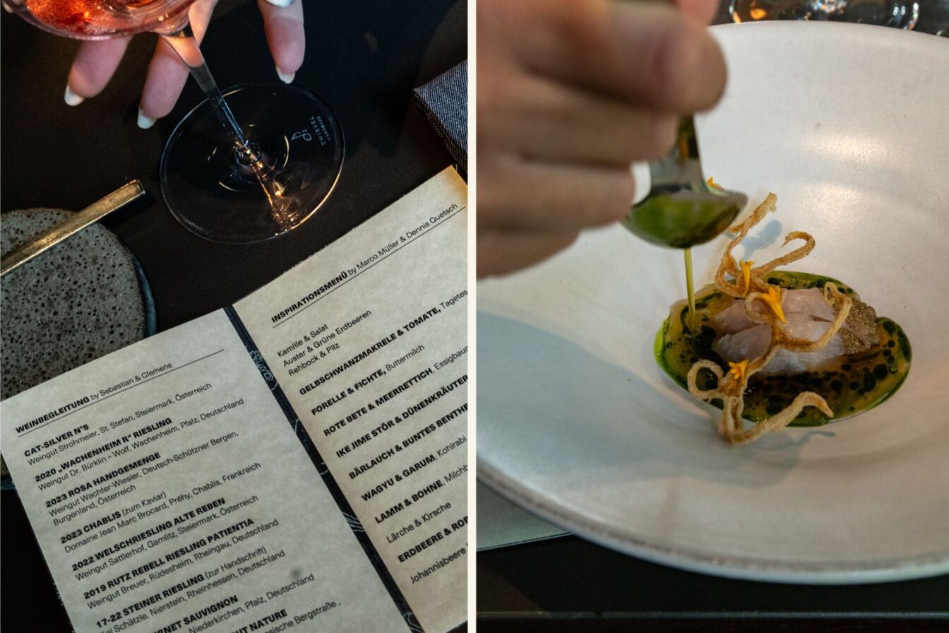 Collage aus zwei Eindrücken im Rutz Berlin: Links eine Menükarte mit Weinbegleitung und Inspirationsmenü neben einem Glas Rosé. Rechts ein kunstvoll angerichtetes Gericht mit Fisch, grüner Sauce, knusprigen Elementen und essbaren Blüten, über das gerade Öl oder Sauce gegossen wird.