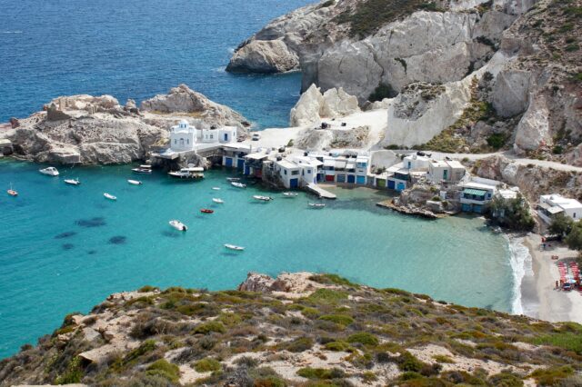 Die griechische Insel Milos von oben.