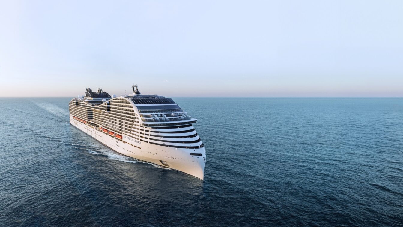 (c) MSC Cruises S.A. MSC World America