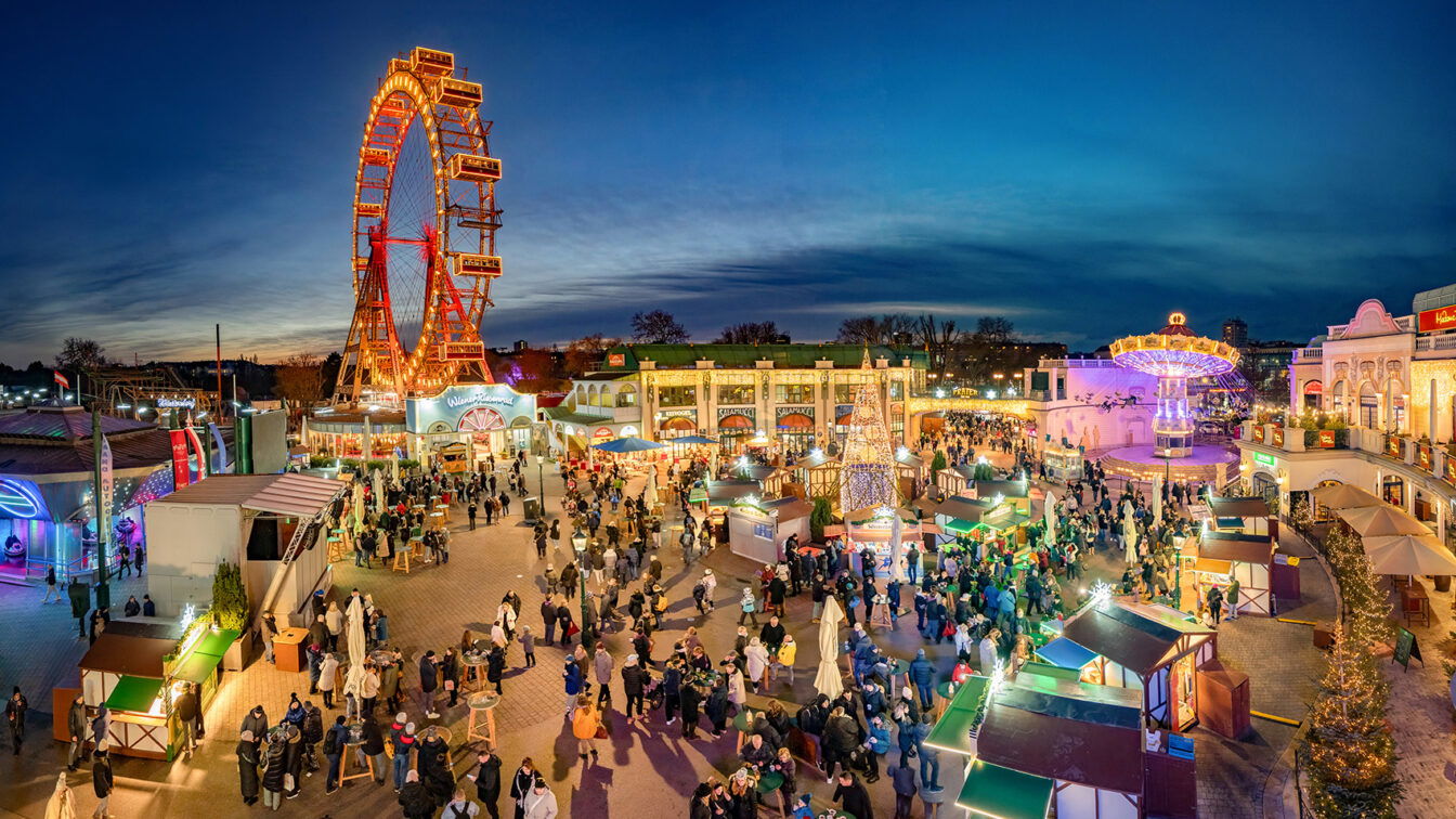 Der Wintermarkt am Riesenradplatz. (c) Julius Silver Wintermarkt am Riesenradplatz im Prater, Wien.