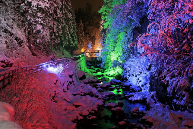 Die Schladminger Bergweihnacht in der Talbachklamm in der Region Schladming-Dachstein in der Steiermark