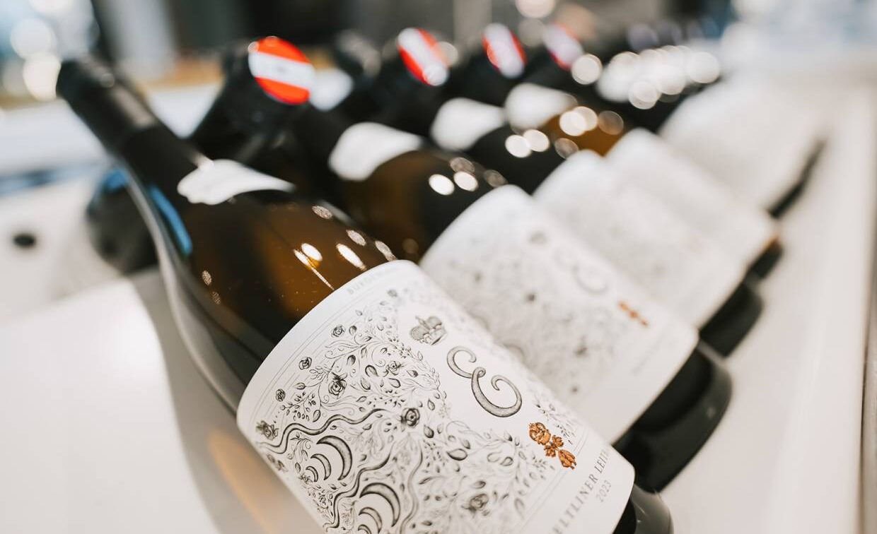 Schöne Wein-Flaschen vom Weingut Esterhazy