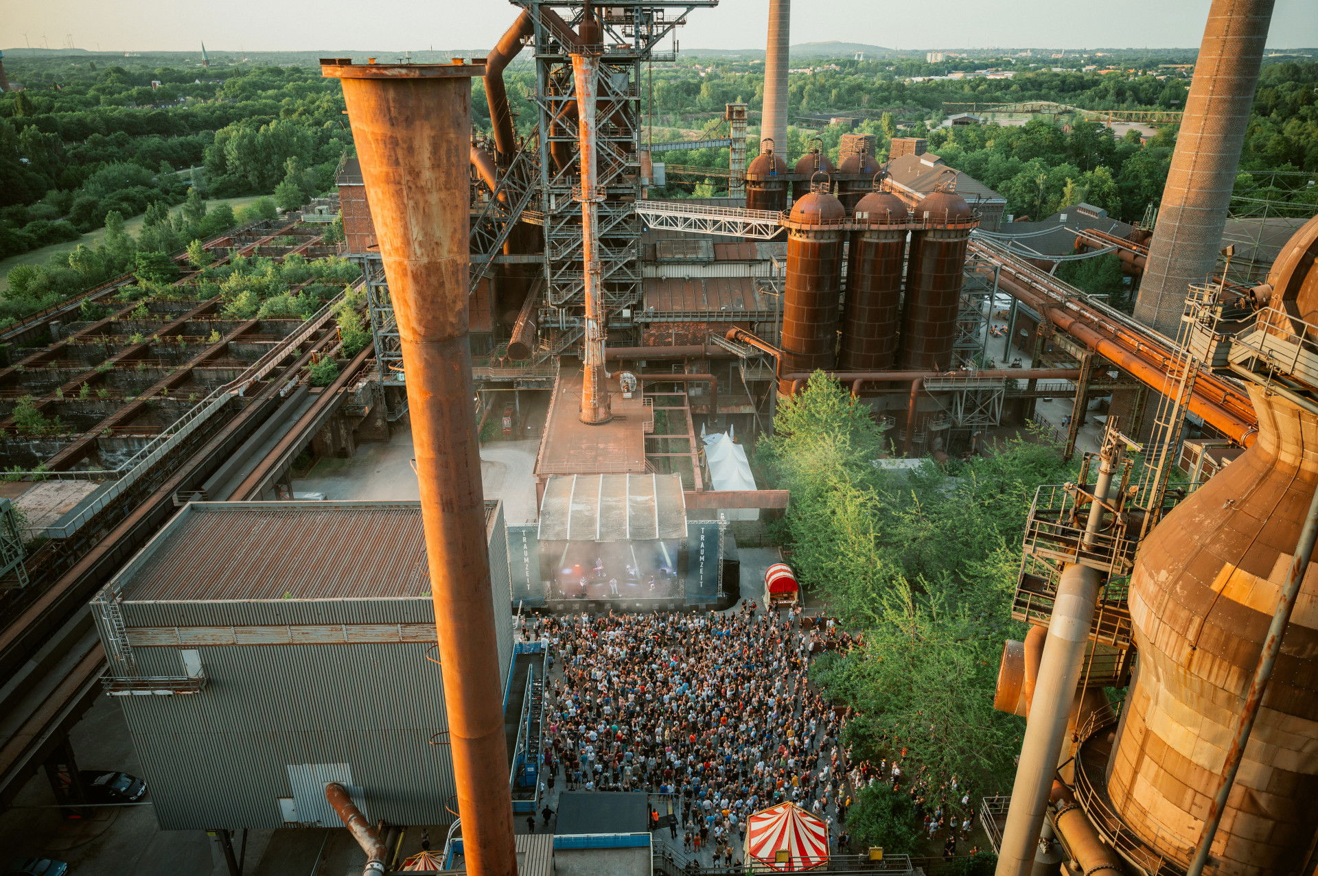 Das Traumzeit Festival aus der Vogelperspektive