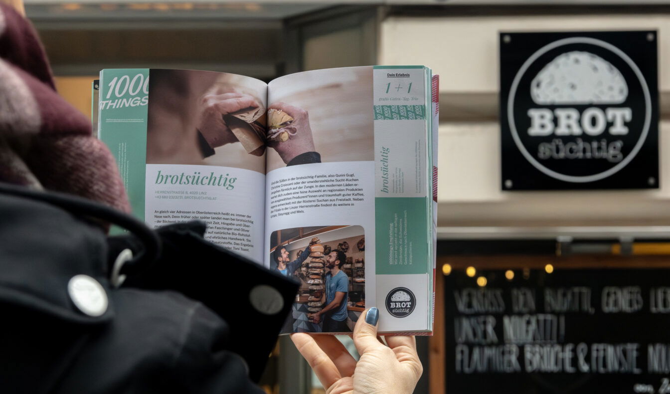 Frühstücken mit dem 1000things Kulinarikbuch in der Bäckerei Brotsüchtig in Linz