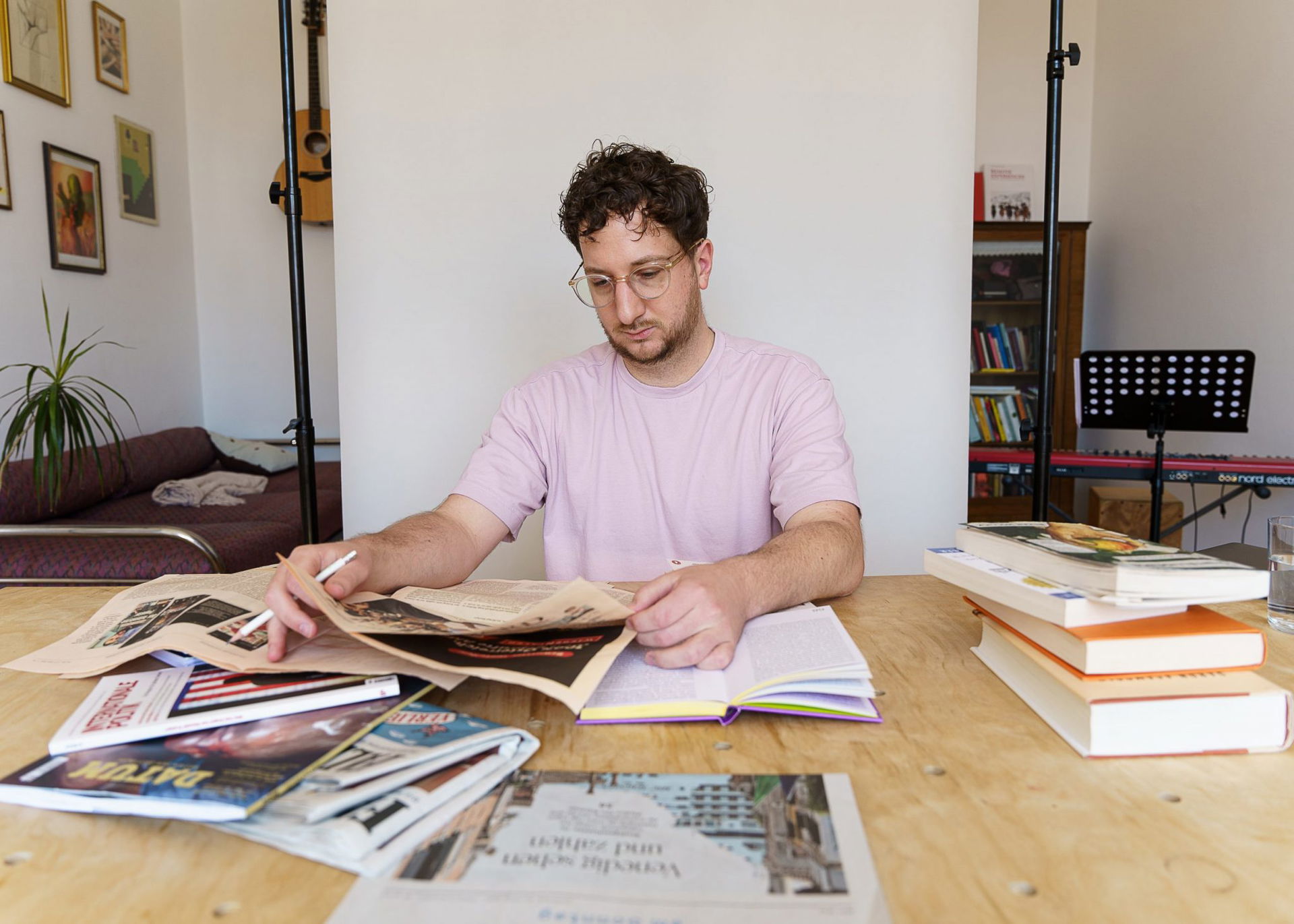 Andreas Sator vom Podcast Erklär mir die Welt