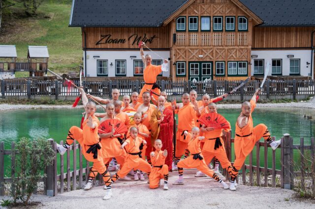 Shaolin-Mönche machen das Ausseer-Land zu Ostern zu einem besonders interessanten Hotspot.(c) Narzissendorf Zloam