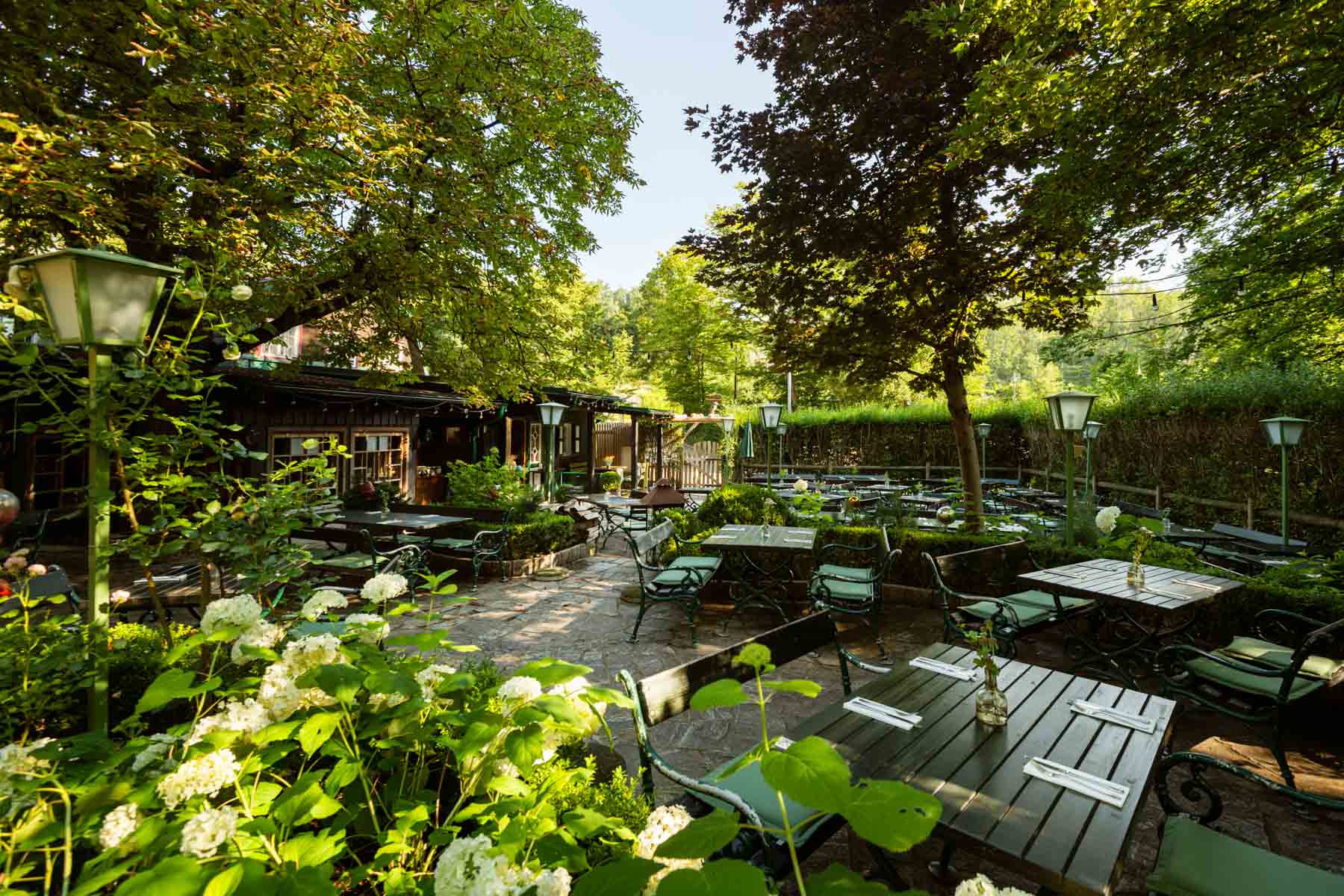 Der Gastgarten im Steirerstöckl